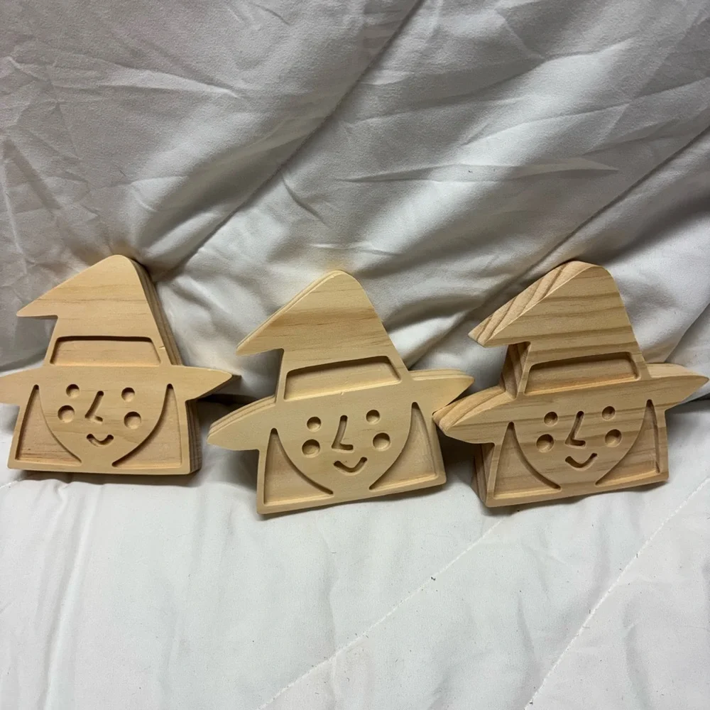 3 Mondo Llama Halloween Decor Craft Raw Wood Witch Hanging or Free Standing NEW